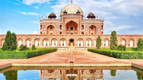 15 Fun Places in Delhi.